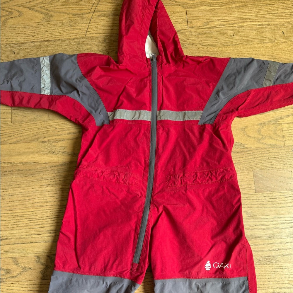 Red Oaki rain suit size 4T